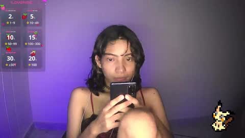 Snapshot of helia_n_amy chatting on 02-13-25, 07:56 Helia Transfem and Amy online show from 02-13-25, 07:56