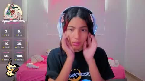 Snapshot of helia_n_amy chatting on 12-04-25, 08:50 Helia Transfem and Amy online show from 12-04-25, 08:50