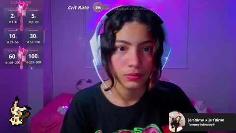 Snapshot of helia_n_amy chatting on 12-15-25, 02:16 Helia Transfem and Amy online show from 12-15-25, 02:16