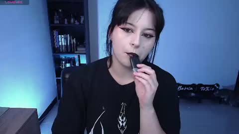 Lexa online show from 06-27-26, 03:44