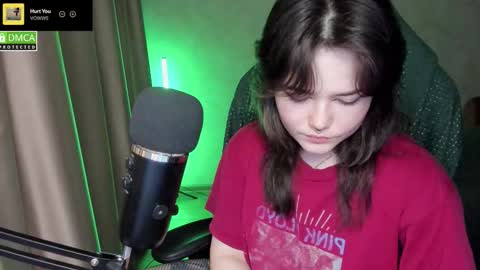 Red online show from 03-01-26, 08:33