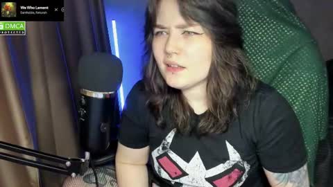 Red online show from 07-19-26, 07:28