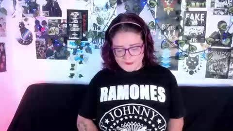 Snapshot of hellen21rose chatting on 07-10-26, 07:34 hellen online show from 07-10-26, 07:34