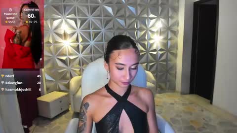 Snapshot of hellen_tease chatting on 06-03-26, 02:33 Hellen online show from 06-03-26, 02:33
