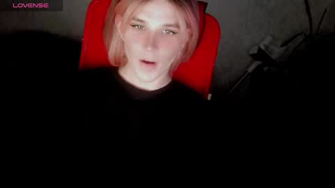 Helen Spellman online show from 10-09-25, 04:16