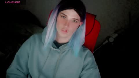 Helen Spellman online show from 11-25-25, 05:24