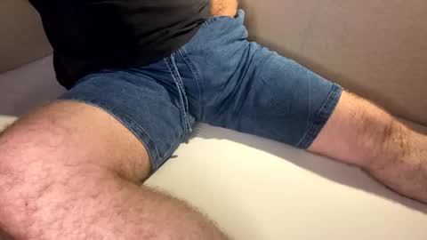 Snapshot of hello902 chatting on 09-12-25, 02:39 David Whinston Smith online show from 09-12-25, 02:39