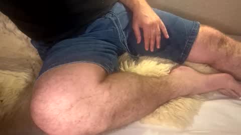 Snapshot of hello902 chatting on 09-19-25, 02:40 David Whinston Smith online show from 09-19-25, 02:40