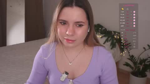 Snapshot of hello_taya chatting on 12-22-25, 02:25 Taya online show from 12-22-25, 02:25