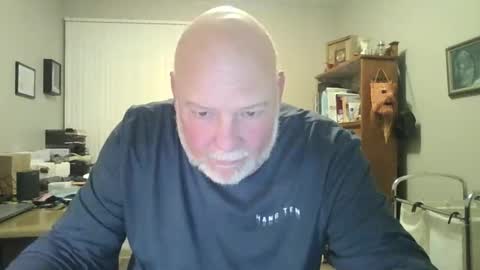 Snapshot of helloforfun111 chatting on 10-28-25, 11:25 helloforfun111 online show from 10-28-25, 11:25