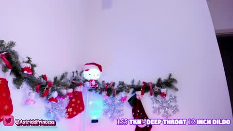 Snapshot of helloiamastrid chatting on 12-27-24, 07:46 helloiamastrid online show from 12-27-24, 07:46