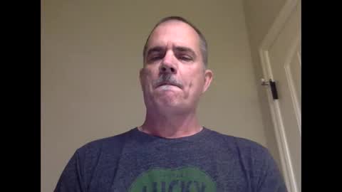 Snapshot of helloitsme969 chatting on 10-27-25, 04:11 helloitsme969 online show from 10-27-25, 04:11