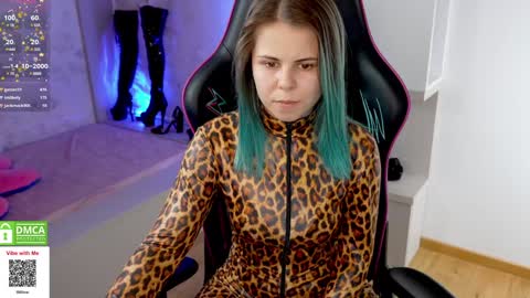 Snapshot of hellokittyalice chatting on 02-05-25, 08:25 Alice online show from 02-05-25, 08:25