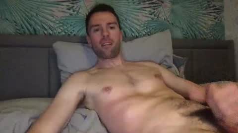 Snapshot of hellolucas69 chatting on 12-20-24, 01:14 Lucas online show from 12-20-24, 01:14