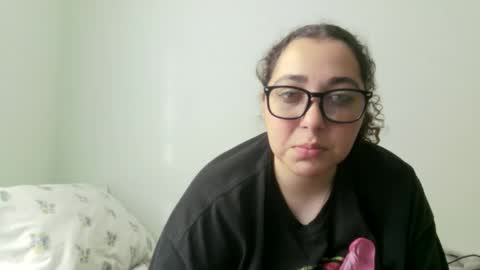 hellooli online show from 12-16-25, 10:04