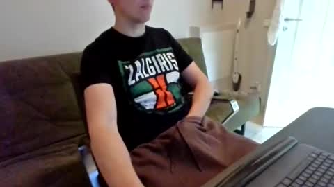 Jason Statham online show from 04-07-26, 09:32