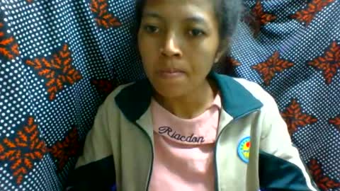 henitsaldy online show from 07-10-26, 09:45
