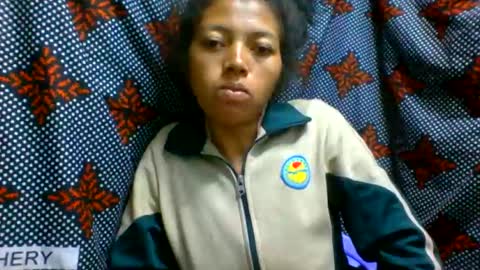 henitsaldy online show from 07-12-26, 03:08