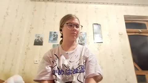 Leila online show from 07-12-26, 09:06