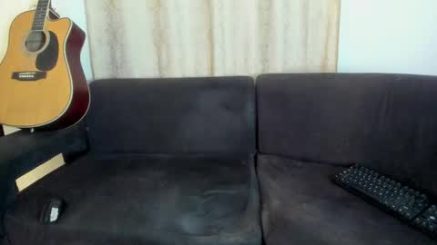 Snapshot of henrik_senn chatting on 11-03-25, 11:15 henrik_senn online show from 11-03-25, 11:15