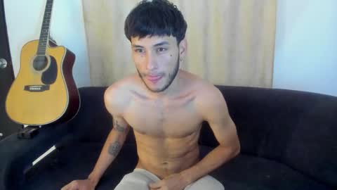 Snapshot of henrik_senn chatting on 11-09-25, 11:41 henrik_senn online show from 11-09-25, 11:41