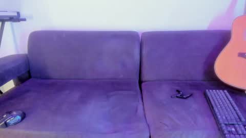 Snapshot of henrik_senn chatting on 12-03-25, 11:25 henrik_senn online show from 12-03-25, 11:25