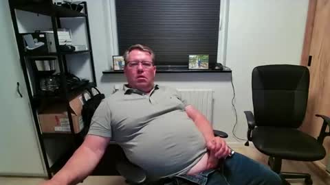 henrikrp1971 online show from 05-14-26, 08:26
