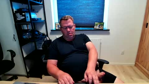 henrikrp1971 online show from 07-01-26, 09:22