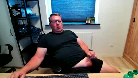henrikrp1971 online show from 07-02-26, 12:33