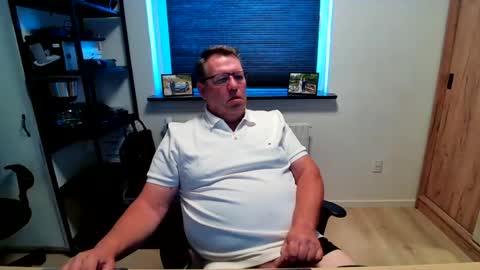henrikrp1971 online show from 07-08-26, 12:42