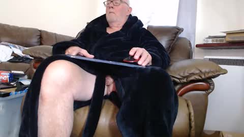 henryjxxx online show from 09-10-25, 09:42