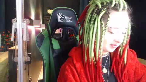 Snapshot of hentaishiing chatting on 03-22-26, 04:43 Hentaishiing online show from 03-22-26, 04:43