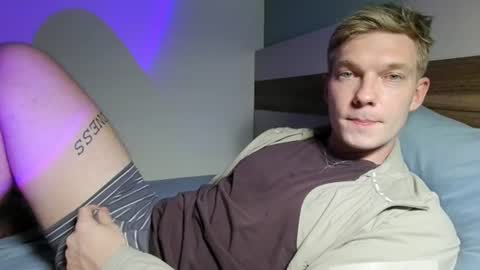 Gregblonde  Alextattoo online show from 06-19-26, 07:06