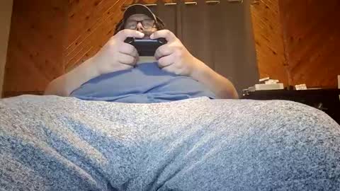 Snapshot of hereforbootyyy chatting on 11-16-25, 01:00 Hereforbootyyyy online show from 11-16-25, 01:00