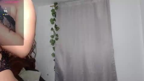 Snapshot of hermione_sweet18 chatting on 01-08-25, 08:29 Alana online show from 01-08-25, 08:29