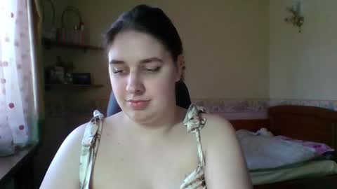 Snapshot of hess_luna_ chatting on 03-04-26, 10:10 hess_luna_ online show from 03-04-26, 10:10