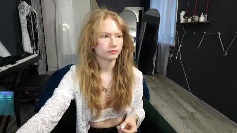 Sasha online show from 05-19-26, 06:36