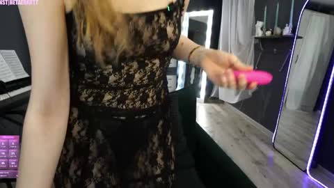 Sasha online show from 05-28-26, 07:22