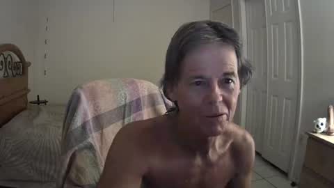 hewes1 online show from 07-10-26, 06:39