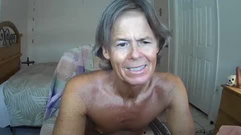 hewes1 online show from 07-12-26, 10:23