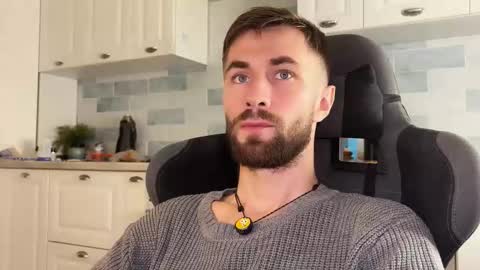 Snapshot of hey_arnold chatting on 11-13-25, 09:36 Arnold online show from 11-13-25, 09:36