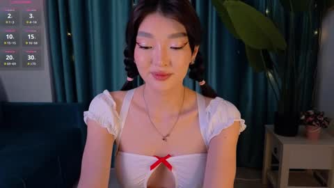 Audrey online show from 01-25-25, 03:20