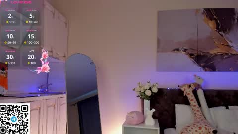 Snapshot of hey_lexy chatting on 07-28-26, 09:15 Lexy GMT1 0200 am-0900am Mon Tue online show from 07-28-26, 09:15
