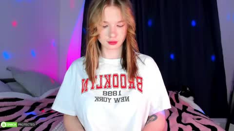 Bella 3 online show from 04-19-26, 02:00