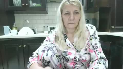 Snapshot of heyheygrey chatting on 04-24-26, 08:44 Heyheygrey online show from 04-24-26, 08:44