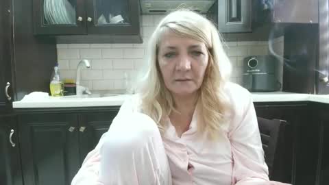 Snapshot of heyheygrey chatting on 05-04-26, 11:39 Heyheygrey online show from 05-04-26, 11:39