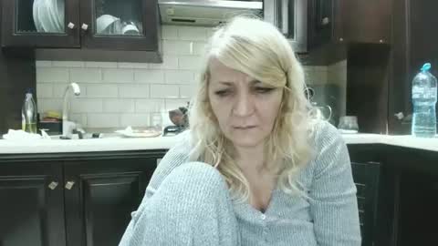 Snapshot of heyheygrey chatting on 05-14-26, 09:32 Heyheygrey online show from 05-14-26, 09:32