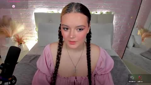 Amazing Mary  online show from 09-19-25, 05:09