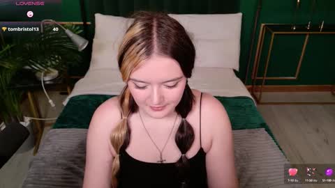 Amazing Mary  online show from 09-24-25, 07:23