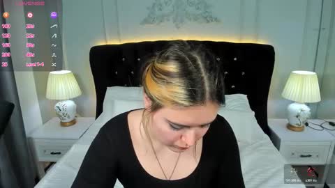 Amazing Mary  online show from 11-15-25, 11:40